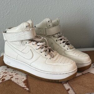 Nike High-Top Air Force 1 Sneakers in Off-White- Women’s 9